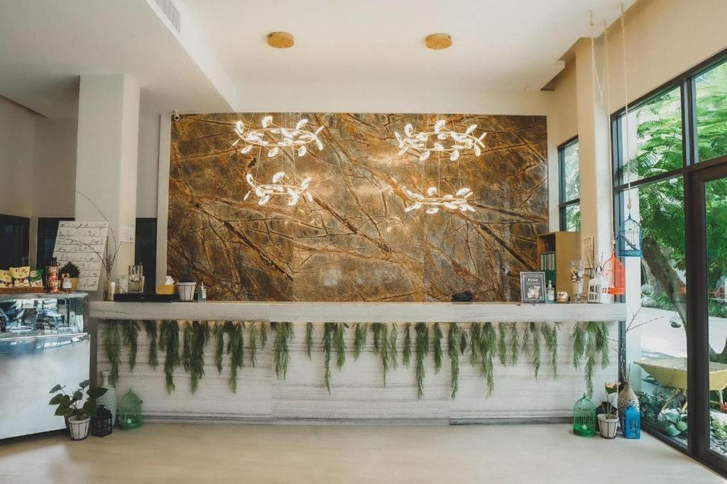 Eco Cozy Beachfront Resort Chaam Hua Hin Exterior photo