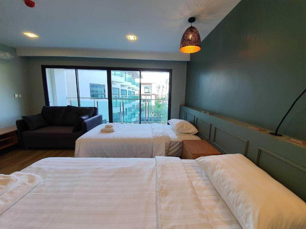 Eco Cozy Beachfront Resort Chaam Hua Hin Exterior photo