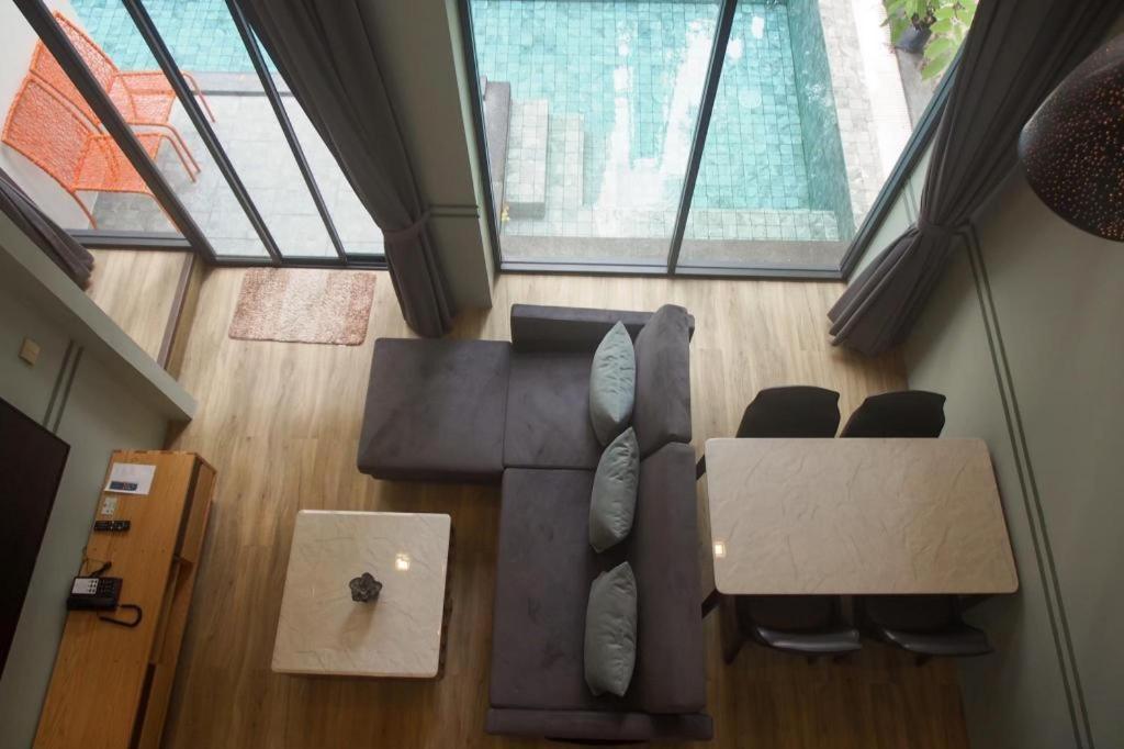Eco Cozy Beachfront Resort Chaam Hua Hin Exterior photo