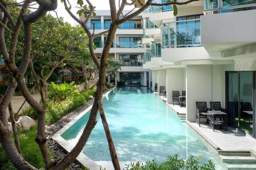 Eco Cozy Beachfront Resort Chaam Hua Hin Exterior photo